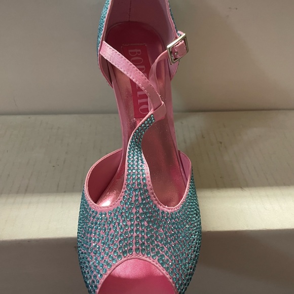 Brand new Ellie light blue rhinestone heels - Picture 4 of 4